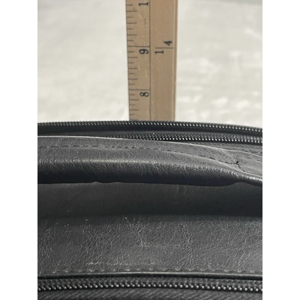 Vintage Case Logic Camera Bag 11 X8X8 3 Compartment‎ Inside Multiple Pockets